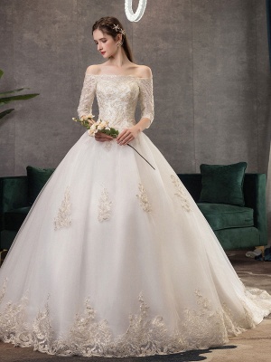 Princess-Wedding-Dresses-Ivory-Lace-Applique-Off-The-Shoulder-Half-Sleeve-Bridal-Gown-With-Train_3