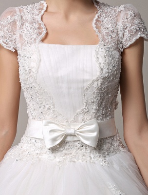 Robe de mariée princesse en dentelle à manches courtes avec jupe en tulle superposée_5