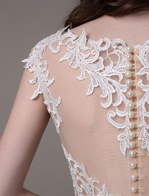 Vintage Brautkleid mit Spitze und Chiffon-Etui mit atemberaubendem Bateau-Illusionsausschnitt und durchsichtigem Rücken_11