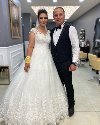 Precioso vestido de novia de encaje blanco con mangas casquillo Vestido de novia de una línea de tul_2