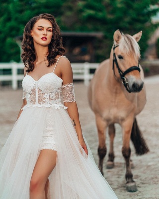 Robe de mariée en tulle à bretelles spaghetti bohème avec fente sur le côté_2