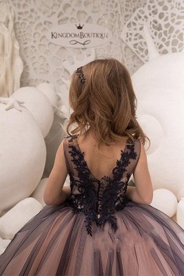 Sleeveless 3D Floral Lace Appliques Tulle Flower Girl Dress_3