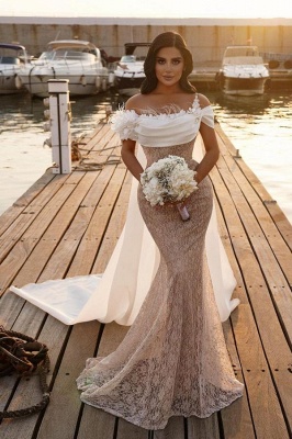 Elegante vestido de novia de sirena de piel con hombros descubiertos y capa de barrido_1