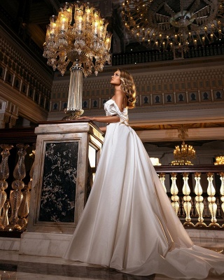 Robe de mariée sirène glamour à épaules dénudées en satin avec traine amovible_3