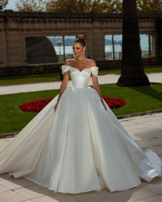 Gorgeous Off-the-Shoulder White Satin Princess Ball Gown Sweetheart Aline Bridal Dress_2