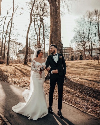 White Mermaid Wedding Dress with Sleeves Floral Lace appliques Bridal Dress_2