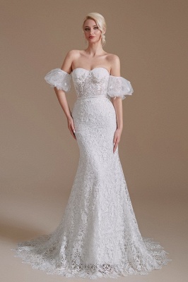 Impresionante vestido de novia con escote corazón y hombros descubiertos con encaje floral y sirena_1