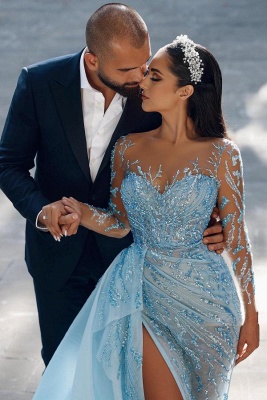 Atemberaubendes himmelblaues Abendkleid mit Glitzerkristallen, langen Ärmeln und seitlichem Sweep-Zug_3