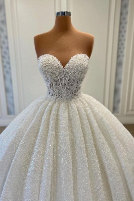 Atemberaubendes trägerloses Ballkleid-Hochzeitskleid mit Schatz und Glitzerpailletten_2