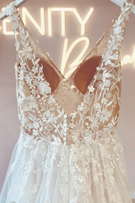 Einfaches ärmelloses A-Linien-Hochzeitskleid mit V-Ausschnitt, rückenfreies, langes Brautkleid aus Tüll und Spitze_4