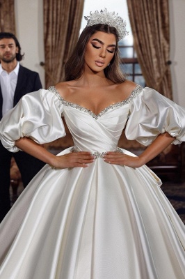 Luxury Puffy Sleeves Sweetheart Ball Gown Shiny Crystals Satin A-line Bridal Gown_2