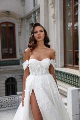 Robe de mariée trapèze élégante en dentelle de tulle à épaules dénudées avec robe de mariée fendue sur le devant_6