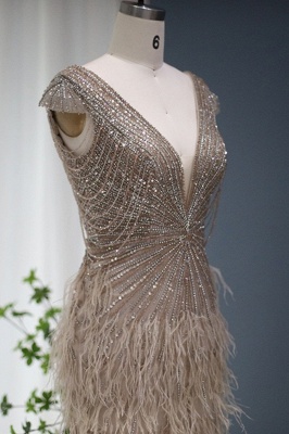 Stylish V-Neck Cap Sleeves Mermaid Evening Dress Sequins Fur Prom Dress_6