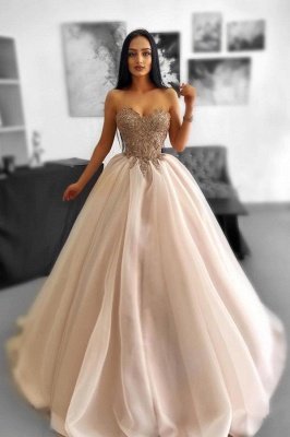 Stunning Sweetheart Tulle Evening Dress Sleeveless Lace Appliques Party Dress
