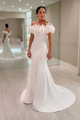 Sleeveless White Satin Sheath Wedding Dresses with 3D Flowers
