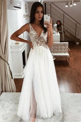 Flower Straps Appliques Tulle Wedding Dresses | V-neck Sleeveless Beach Bridal Gowns Online_1