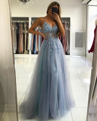 Atemberaubendes langes Abendkleid aus Tüll mit Spaghettiträgern und Perlenstickereien, Partykleid mit V-Ausschnitt_2