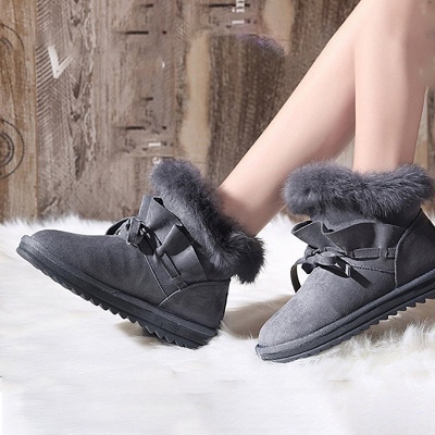 Feather Flat Heel  Boot_3