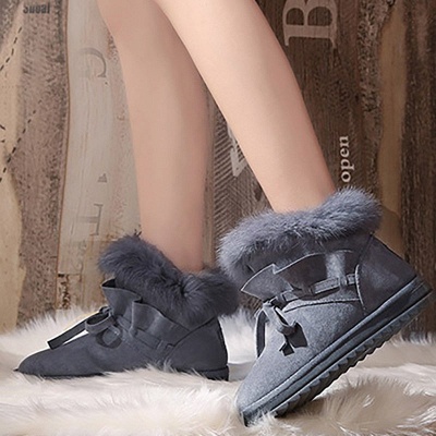 Feather Flat Heel  Boot_12