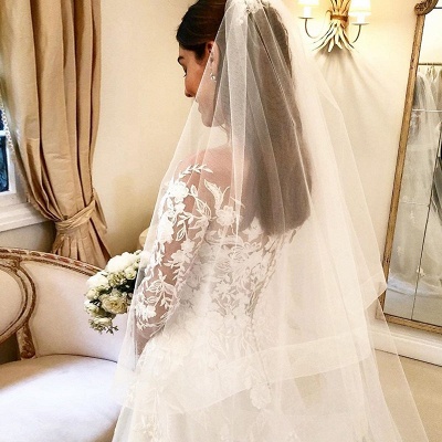 Belles robes de mariée en ligne A à manches longues avec des appliques en dentelle florale_3
