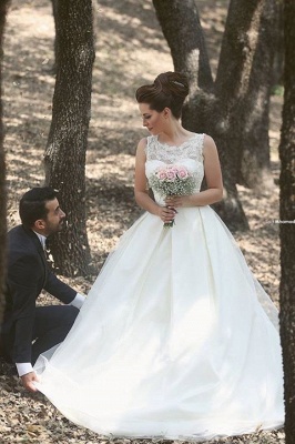 Vestido de novia de encaje de cristal imperio de una línea Vestido de novia de talla grande con volantes más recientes_2