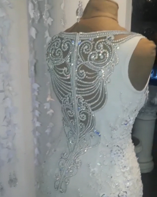 Luxus-Meerjungfrau ärmellose Brautkleider | Blumen Appliques Brautkleider mit Kristallen_4