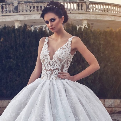 Lace Appliques Sexy Sleeveless Wedding Dresses | Princess Ball Gown V-neck  Bridal Gowns_3