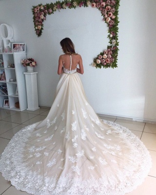Gorgeous Mermaid Lace Detachable Cathedral Train Tulle Wedding Dresses  Online_4