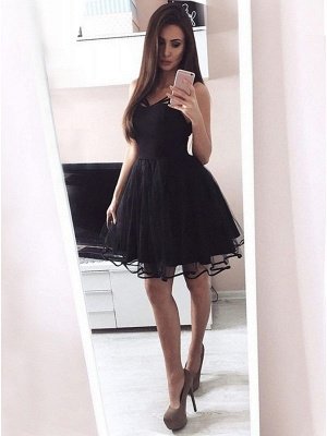 Modern A-line Sleeveless Black Short Straps Homecoming Dress_1