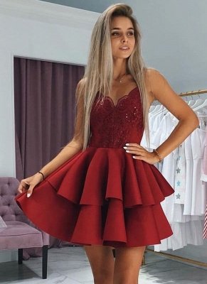 Classic Layers Homecoming Dresses  Spaghetti Straps Lace Cocktail Dresses with Appliques_1