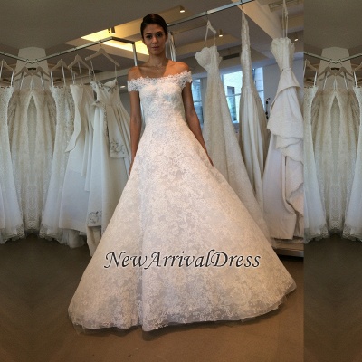 Latest Off The Shoulder New Arrival Lace A-line Elegant Wedding Dresses_1