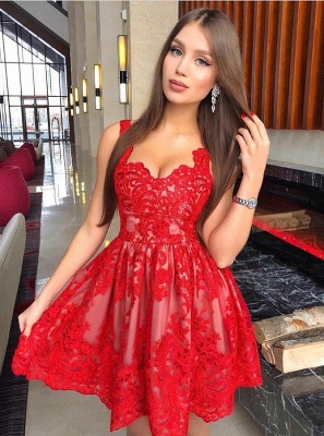 Une ligne robes de bal en dentelle rouge | Mini robes de cocktail à fines bretelles_1