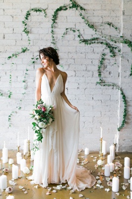 Chiffon V-Neck Beach Elegant Sleeveless Long Wedding Dresses  Online_2