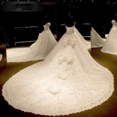 Robes de mariée robe de bal de luxe cristaux de cou chérie lacets dos train cathédrale robes de mariée_5