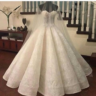 Gorgeous Sweetheart-Neck Lace Ruffles Ball-Gown Wedding Dresses_2