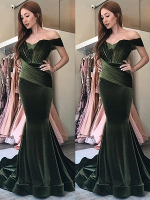 Elegant Olive Green Velvet Prom Dresses | Off-the-Shoulder Ruched Evening Gowns_1